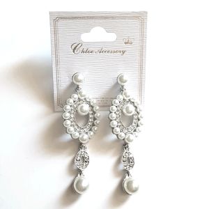 Chloe Accessory Pearly Dangle Earrings